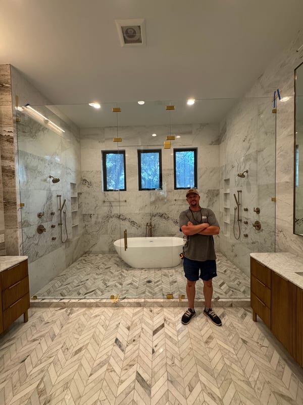 Custom Shower Enclosures | Best Glass & Mirror